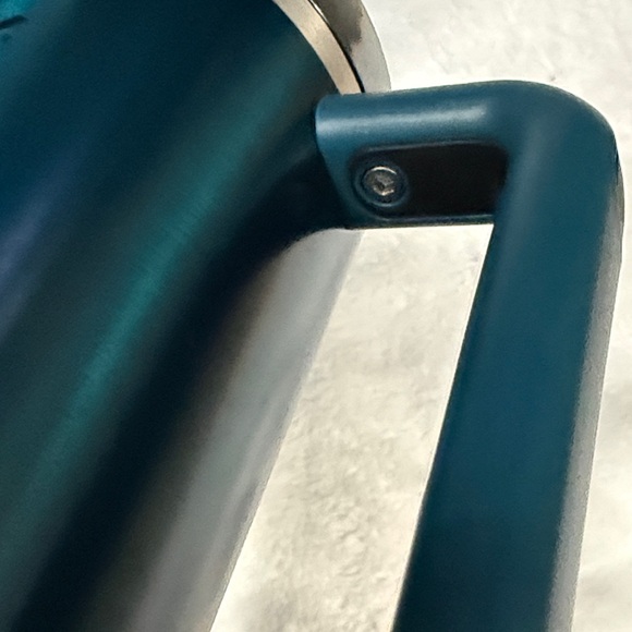 40oz quencher Stanley Teal Insulated Mug with Handle - Picture 5 of 10